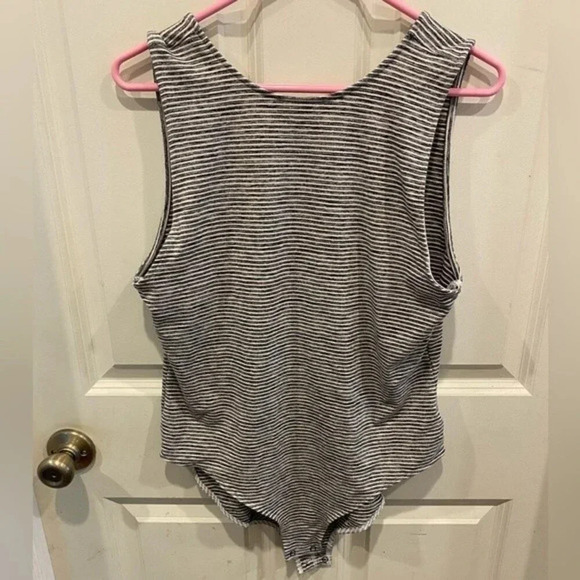 American Eagle Striped Bodysuit size‎ XL - Picture 4 of 8